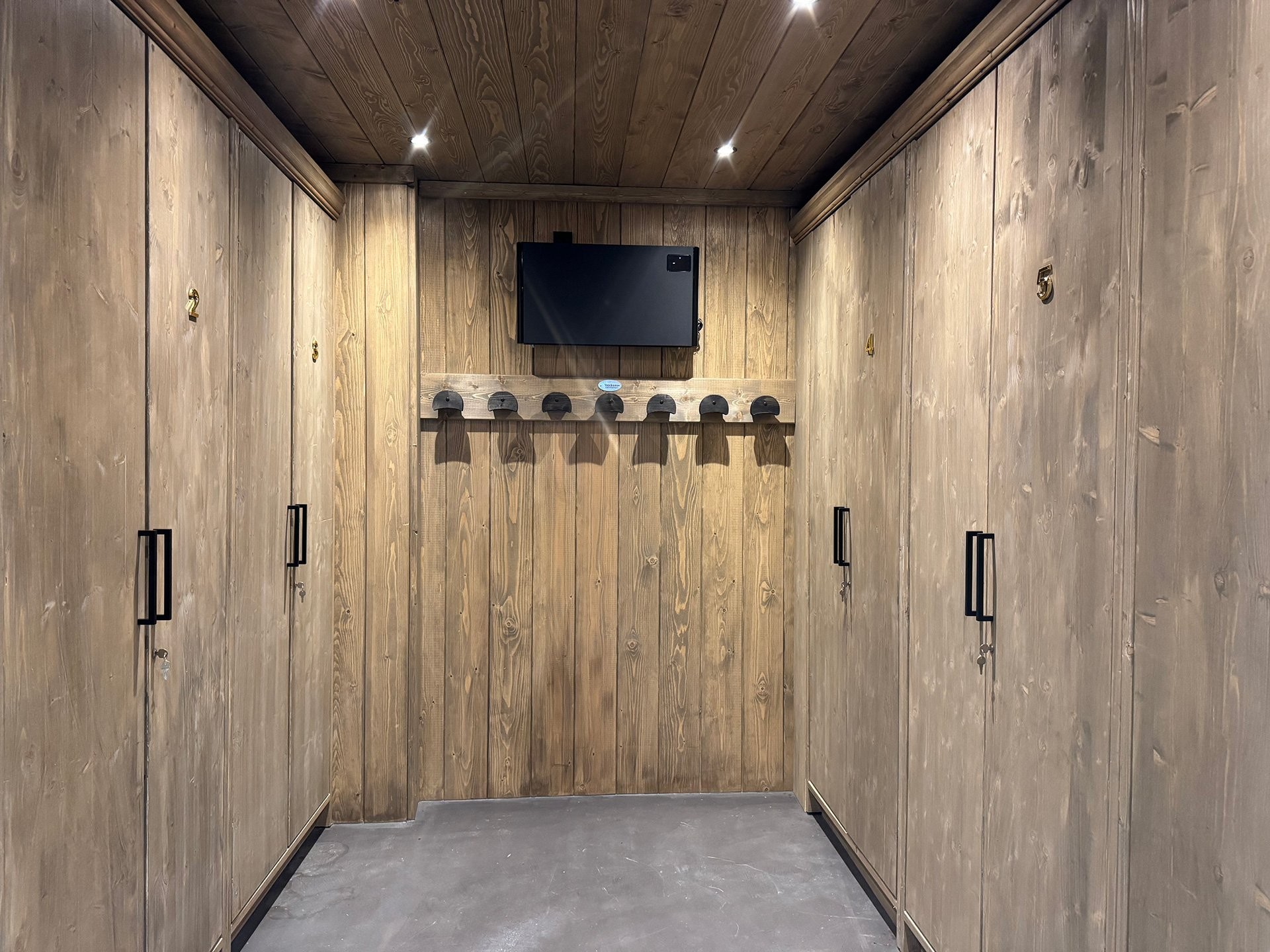 Arcadia stables 4